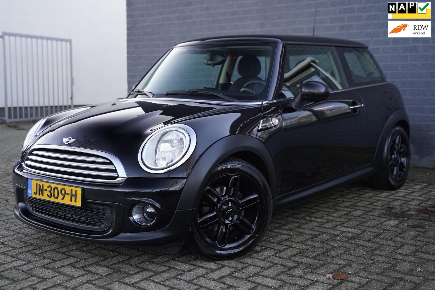 MINI One - Mini 1.6 MINIMALIST Chili - AutoWereld.nl