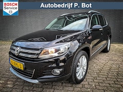 Volkswagen Tiguan - 1.4 TSI Sport&Style /Trekhaak/Navi/CruiseControl