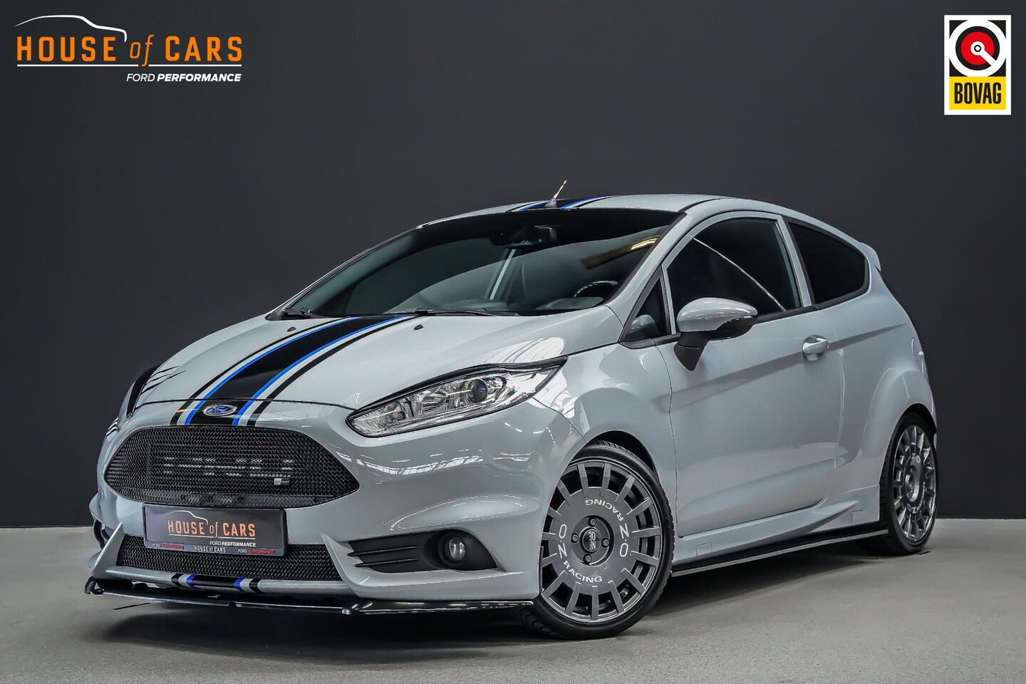 Ford Fiesta - 200pk ST-200 |Milltek|Maxton|Cruise control|Parkeercamera en sensoren|Navigatie|Bluetooth| - AutoWereld.nl