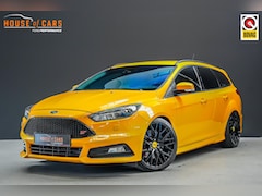 Ford Focus Wagon - ST-3 2.0 275pk |KW-schroefset|stage 1|MAM 19"|BLIS|parkeercamera|Sony|winterpack|cruise co