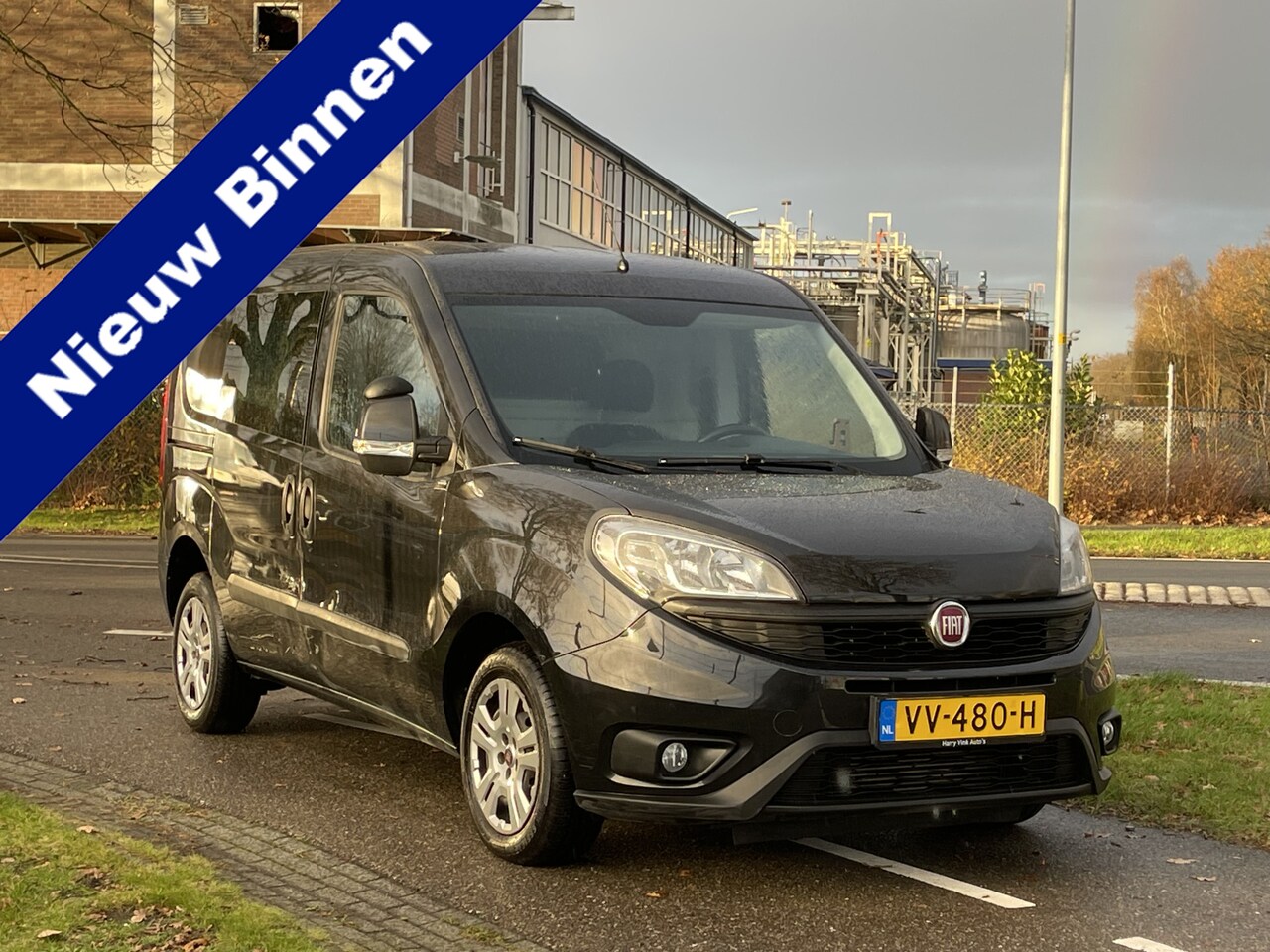 Fiat Doblò Cargo - 1.6 MJ L1H1 SX Start & Stop | AUTOMAAT | 90 pk | Bumpers in kleur | Schuifdeur met raam | - AutoWereld.nl