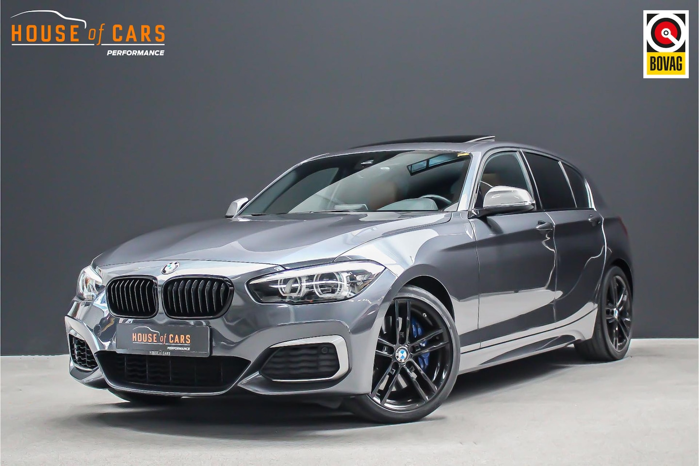 BMW 1-serie - M140i 340pk High Executive H6 |handgeschakeld|schuifdak|cognac leder|Harman Kardon|adaptiv - AutoWereld.nl