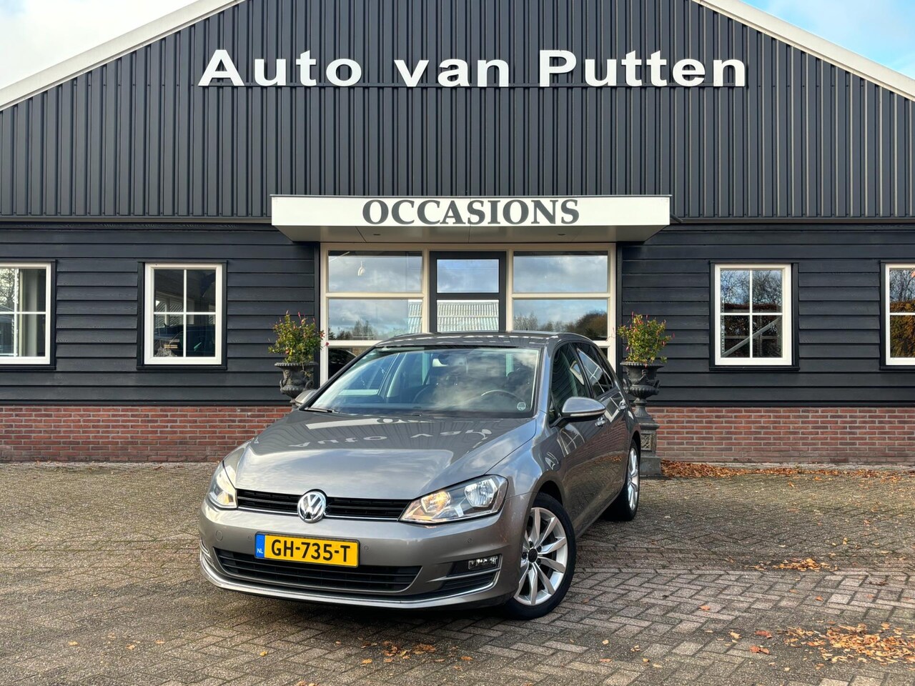 Volkswagen Golf - 1.2 TSI Business Edition / Clima / Navi / Camera / Leder / NAP / - AutoWereld.nl