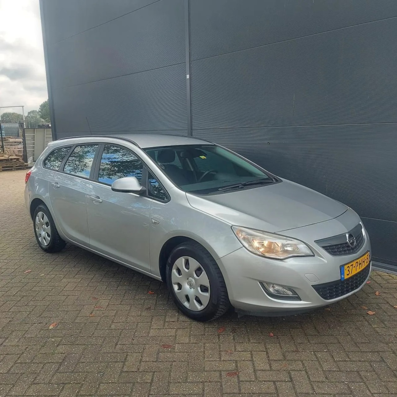 Opel Astra Sports Tourer - 1,4/Airco/cruise/Elek ramen/Apk - AutoWereld.nl