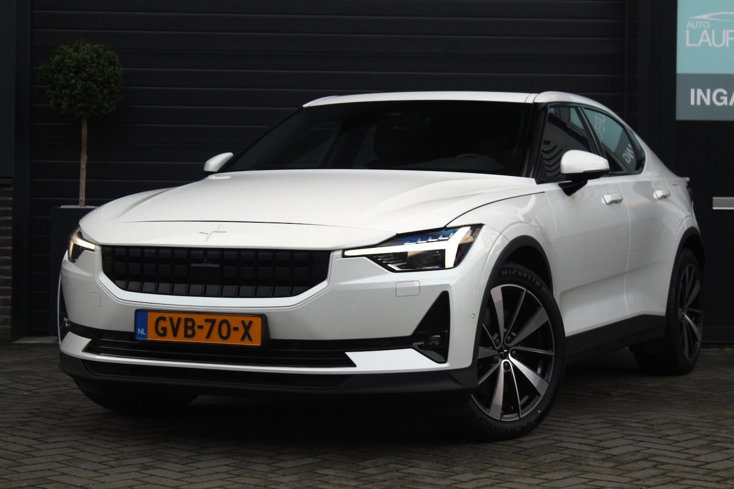 Polestar 2 - Long Range Dual Motor Plus Pilot 78kWh | Launch Edition | Trekhaak | H&K - AutoWereld.nl