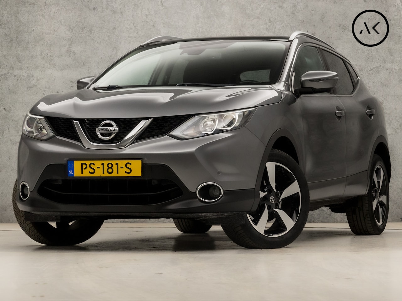 Nissan Qashqai - 1.2 Connect Edition (PANORAMADAK, NAVIGATIE, 360 CAMERA, GETINT GLAS, SPORTSTOELEN, STOELV - AutoWereld.nl