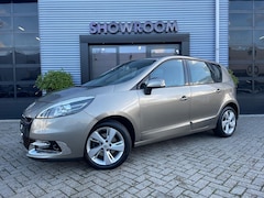 Renault Scénic - 2.0 Bose Automaat|Navi|Cruise|Trekhaak|Stoelverwarming