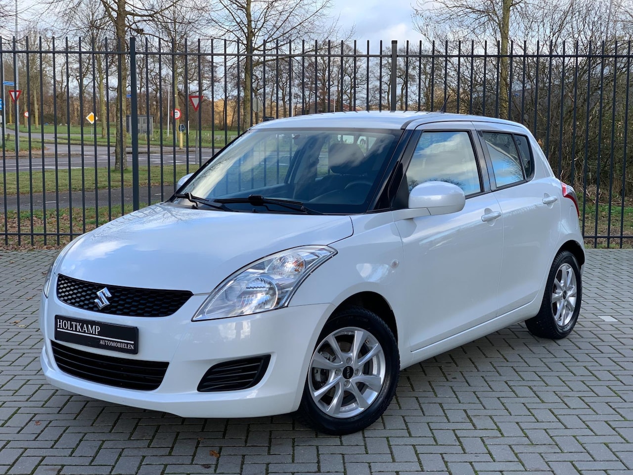 Suzuki Swift - 1.2 Comfort EASSS 1.2 Comfort EASSS - AutoWereld.nl