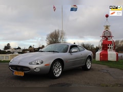 Jaguar XKR - 4.0 V8 Coupé *Zeer nette auto