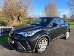 Toyota C-HR - 1.8 Hybrid Business all-in prijs/navigatie/camera/car-play/8 jaa