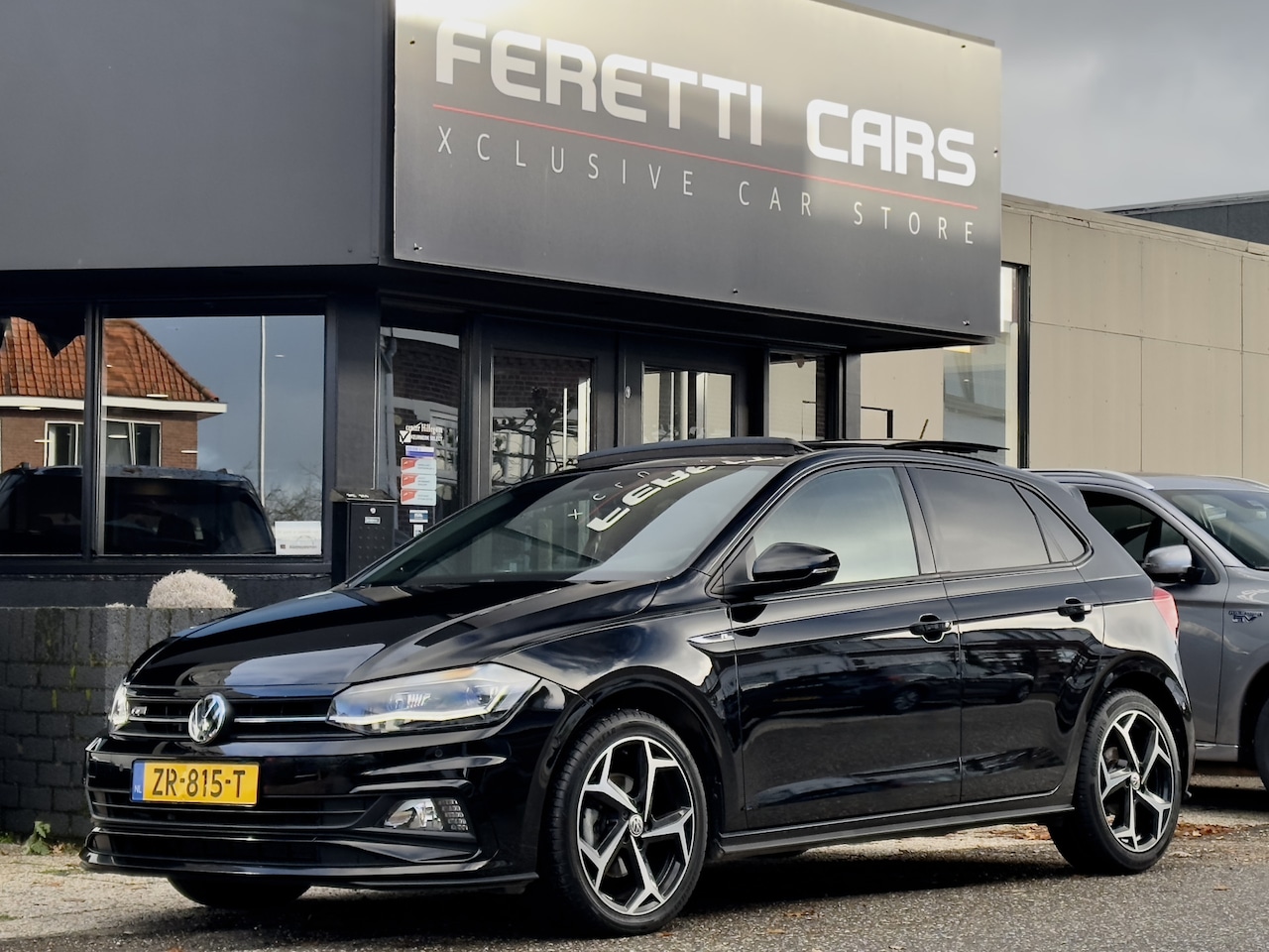 Volkswagen Polo - 1.0 TSI HIGHLINE 2X R-LINE PANODAK NAVI CAMERA CARPLAY DIGI-DASH LED LMV PDC - AutoWereld.nl