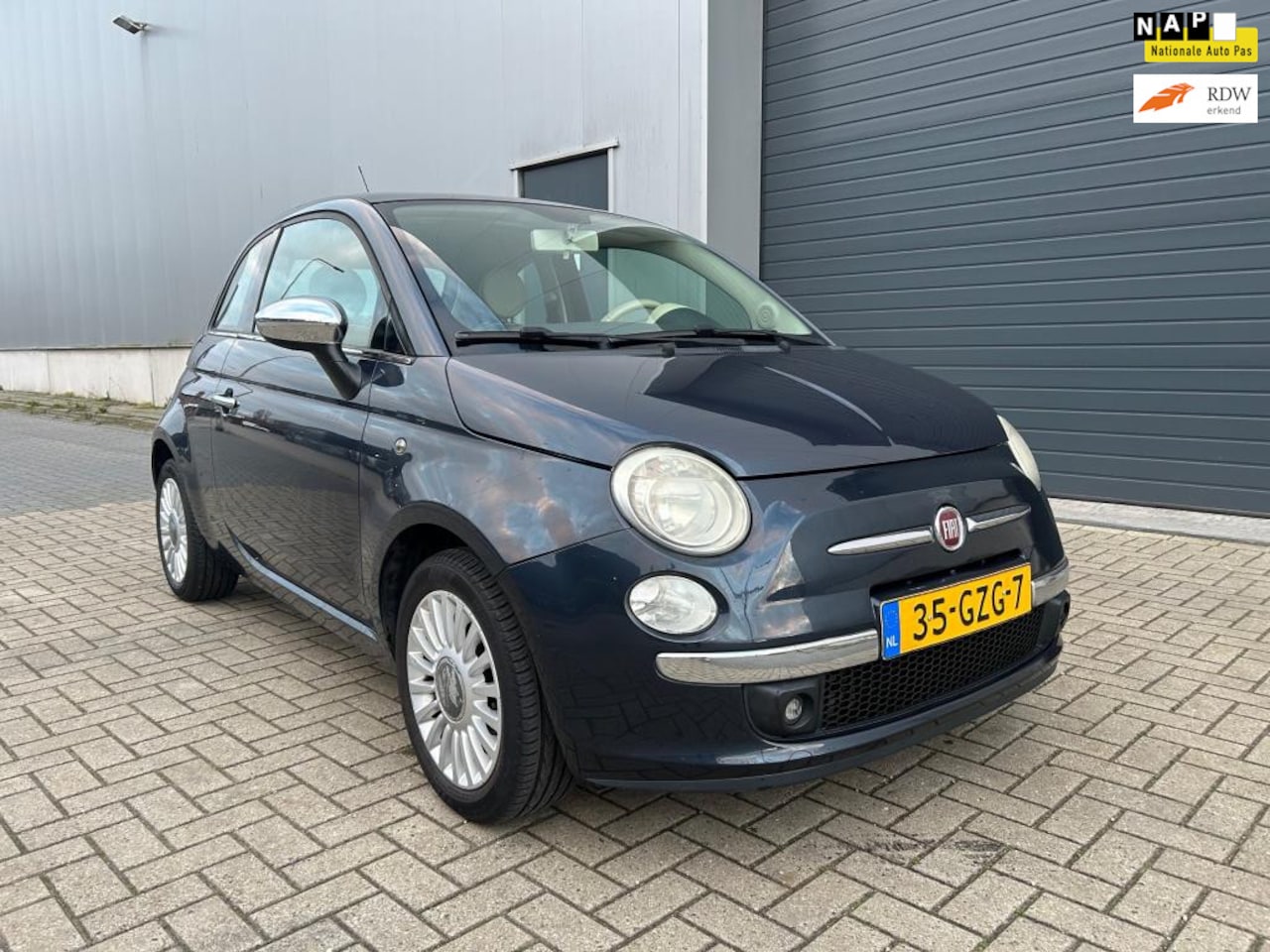 Fiat 500 - 1.2i Lounge AIRCO PANO NAP 2008 - AutoWereld.nl