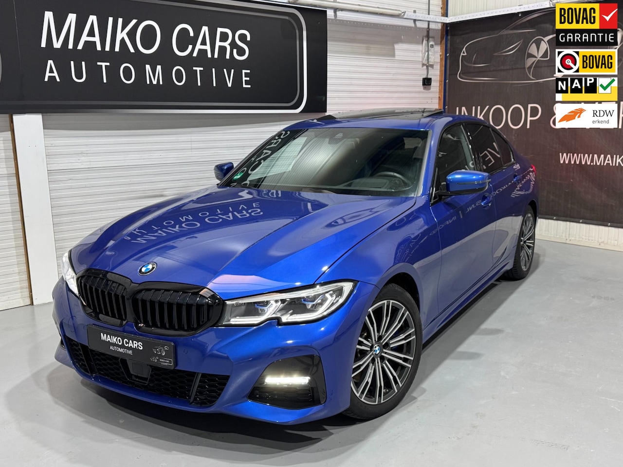 BMW 3-serie - 330i xDrive Edition Plus M Sport PANO - AutoWereld.nl