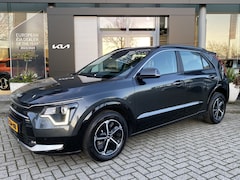 Kia Niro - 1.6 GDi Hybrid DynamicLine Navi+Camera // PDC v+a // Adaptieve Cruise // Keyless // Apple