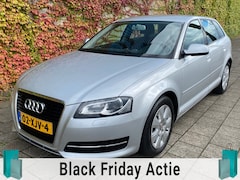 Audi A3 Sportback - 1.2 TFSI Attraction Advance|Navigatie|Climate Control|