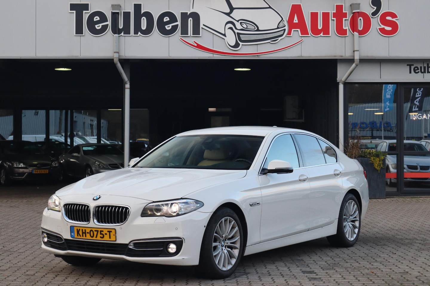 BMW 5-serie - 520i Luxury Edition Zie opmerking/advertentie! Head up display, Navigatie, Lederen interie - AutoWereld.nl