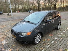 Mitsubishi Colt - 1.3 5-DR NAP-AIRCO