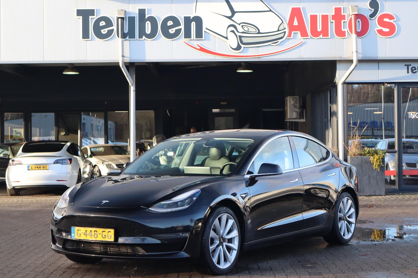 Tesla Model 3 - Long Range RWD Long Range AWD 75 kWh Autopilot, Lederen interieur, 2 laadkabels, Trekhaak (Trekgewicht 10 - AutoWereld.nl