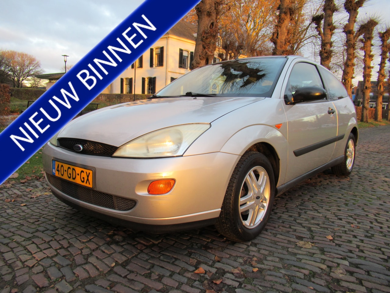 Ford Focus - 1.6-16V Trend Airco Stuurbekrachtiging Lm Velgen Trekhaak***Apk t/m 13-1-2026*** - AutoWereld.nl