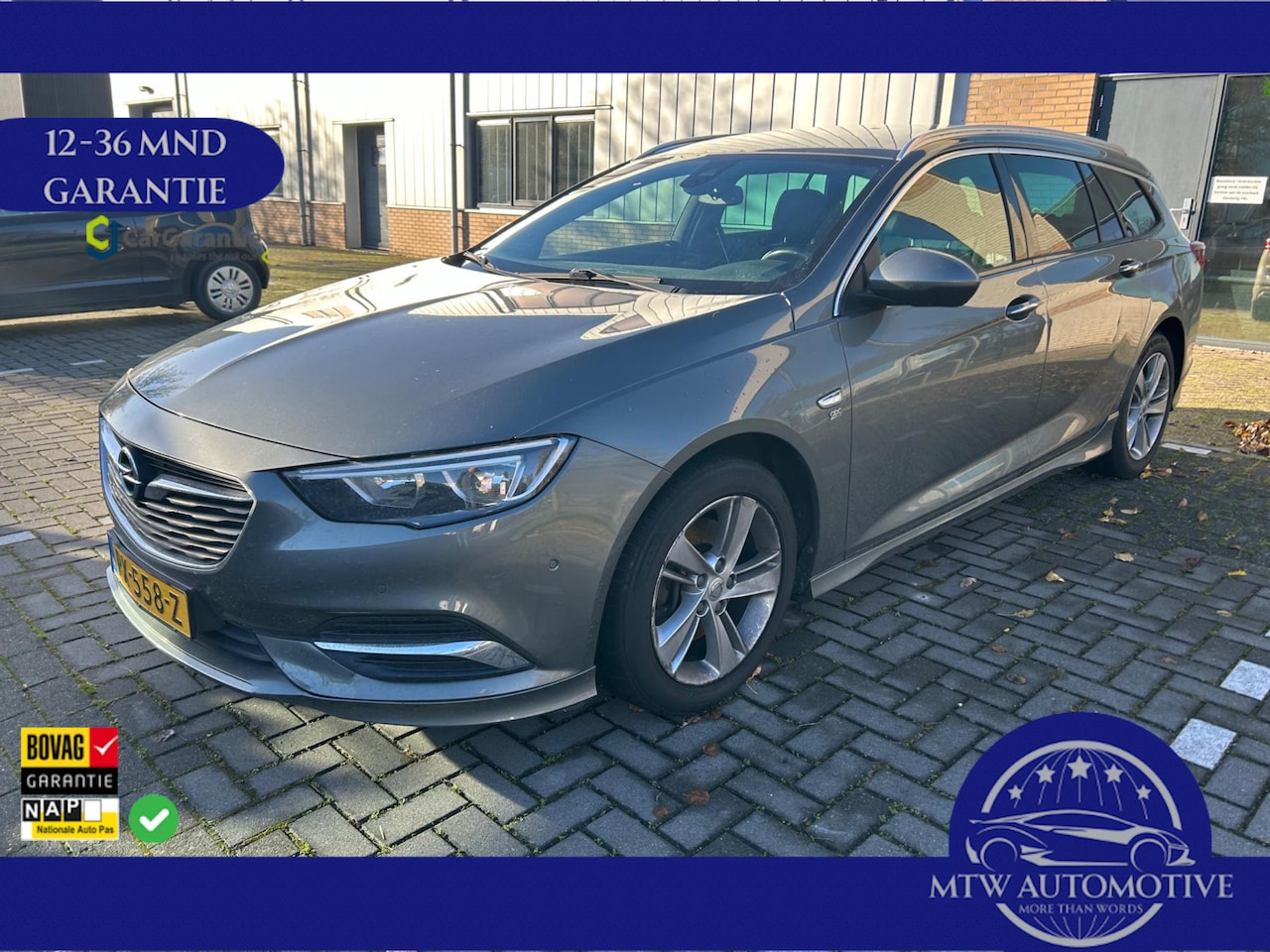 Opel Insignia Sports Tourer - 1.6 CDTI EcoTec OPC - SPORTPAKKET Executive - AutoWereld.nl