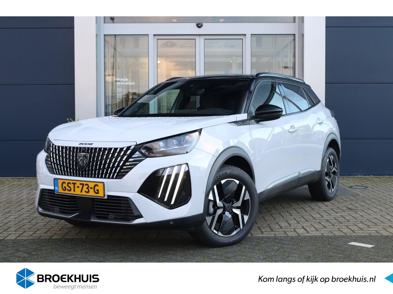 Peugeot 2008 - 1.2 PureTech 130 GT Automaat | ACC | Camera voor & achter | Carplay | PDC | Keyless | Draa - AutoWereld.nl