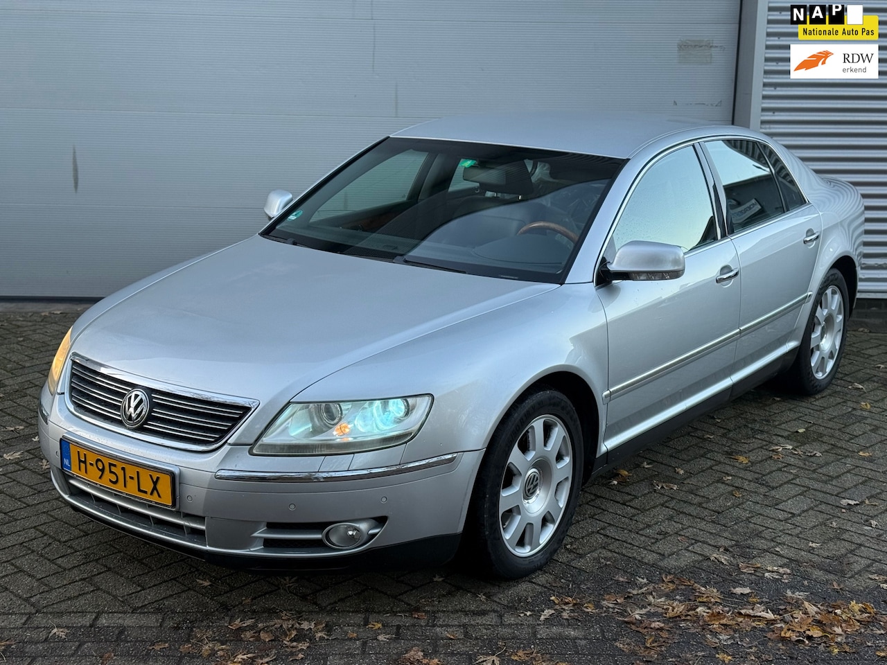 Volkswagen Phaeton - 3.2 V6 4p. l Volleder l Full Options l Rijdt & Schakelt zeer goed l - AutoWereld.nl