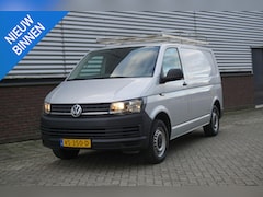 Volkswagen Transporter - 2.0 TDI L1H1 Grijs metallic/Airco/1e Eig./ Trekhaak/Goed onderhouden