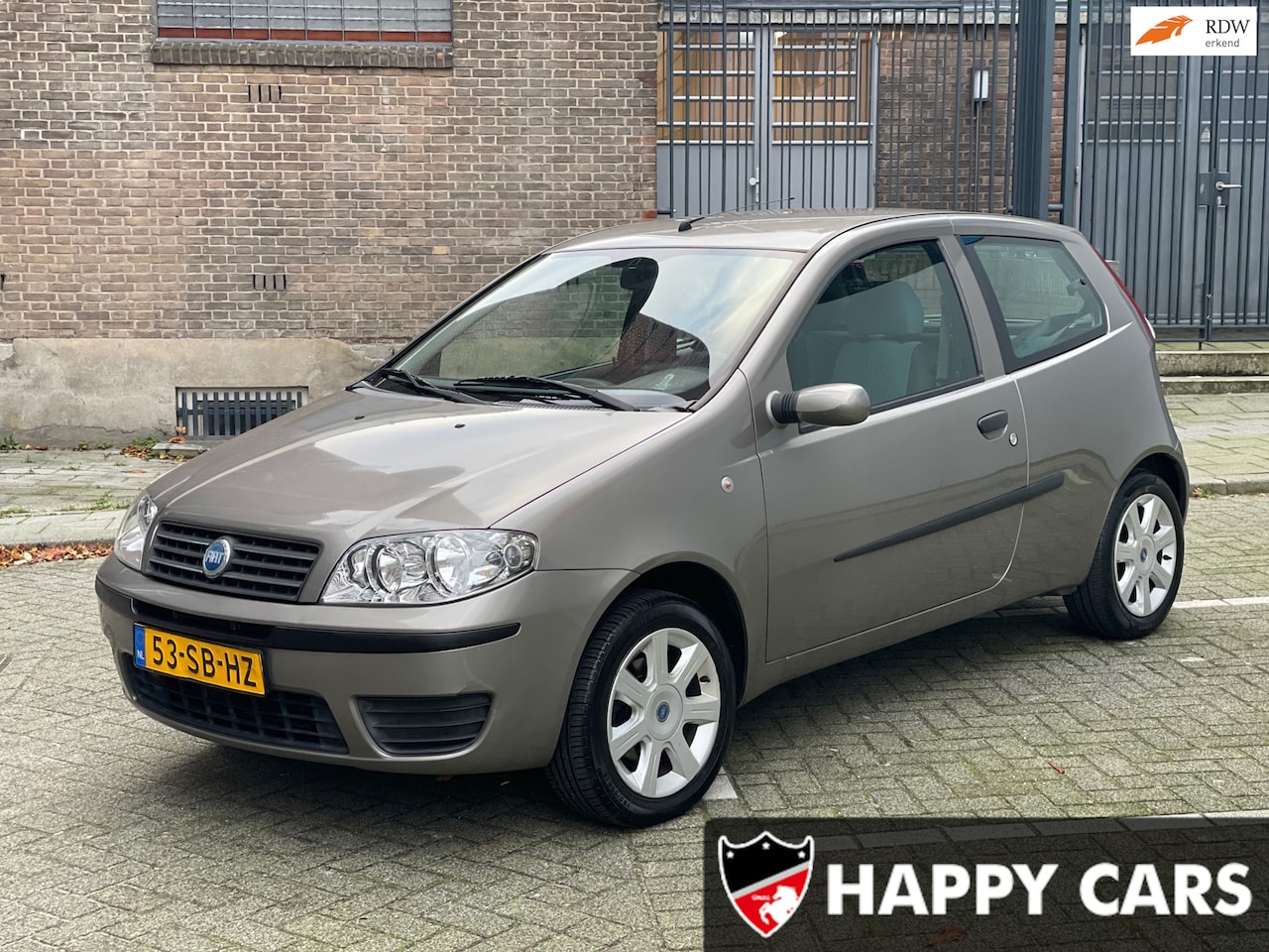 Fiat Punto - 1.4-16V Young 1.4-16V Young, AIRCO NIEUWE APK - AutoWereld.nl