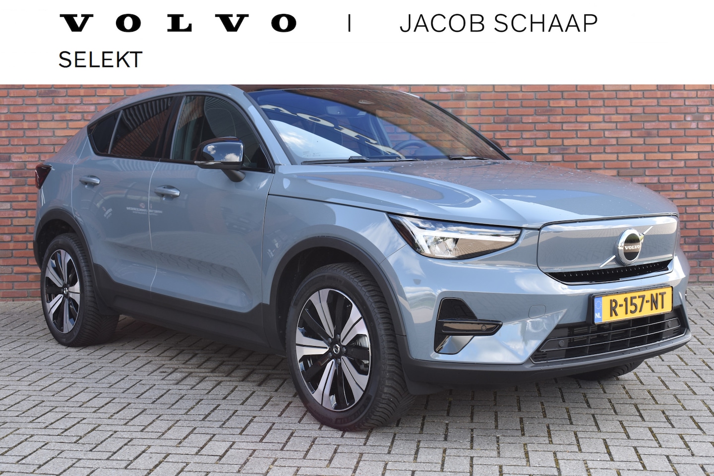 Volvo C40 - Recharge Twin 408PK Plus / Pilot Assist / Luxe bekleding / All Season / - AutoWereld.nl