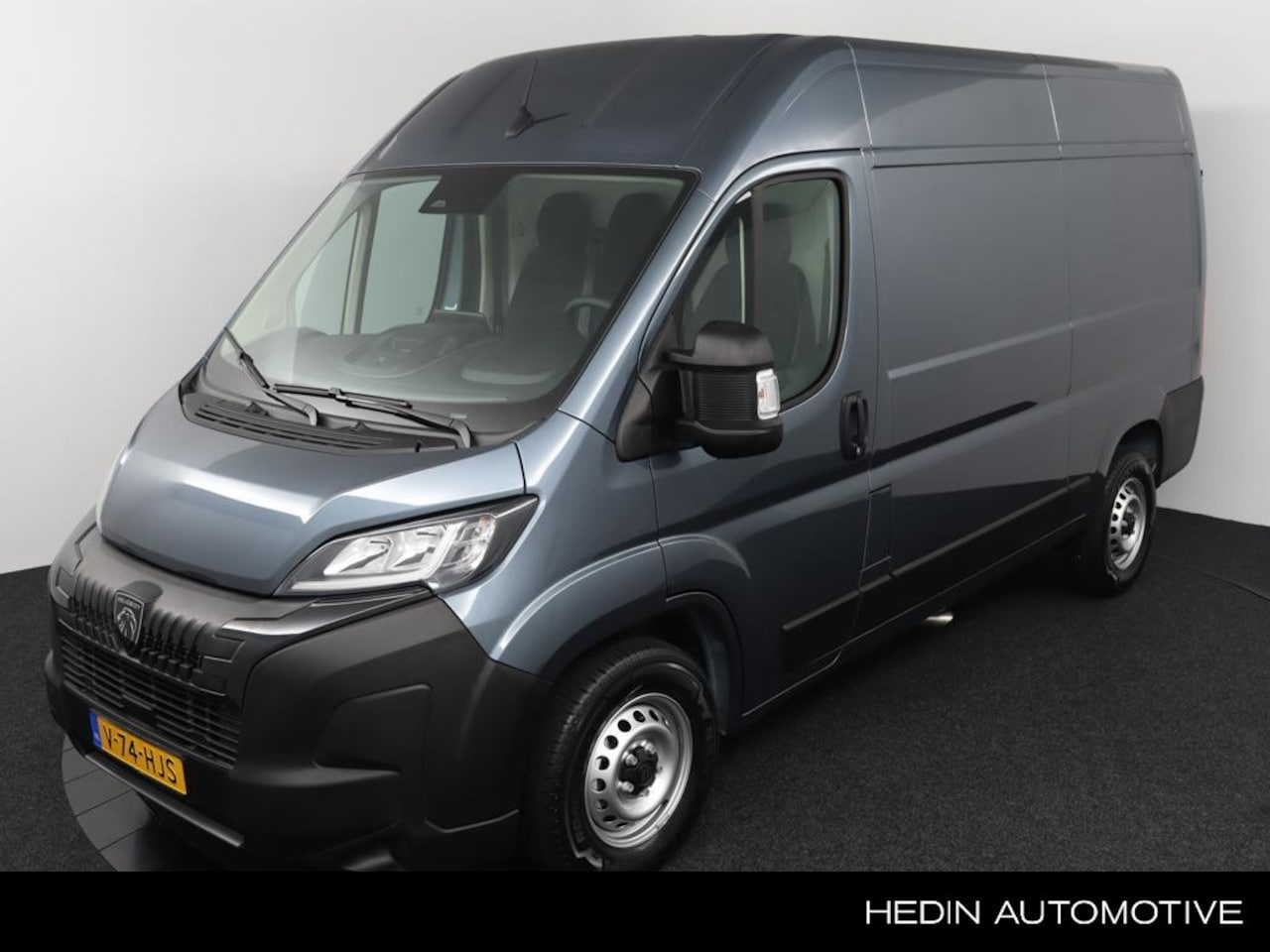 Peugeot Boxer - 2.2 BlueHDi 140 S&S L2H2 3.5t | Trekhaak | Metallic Lak | Pack Techno Plus| Pack Cargo | - AutoWereld.nl