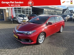 Toyota Auris Touring Sports - 1.8 Hybrid Dynamic I Trekhaak, Clima I Camera I Navi I