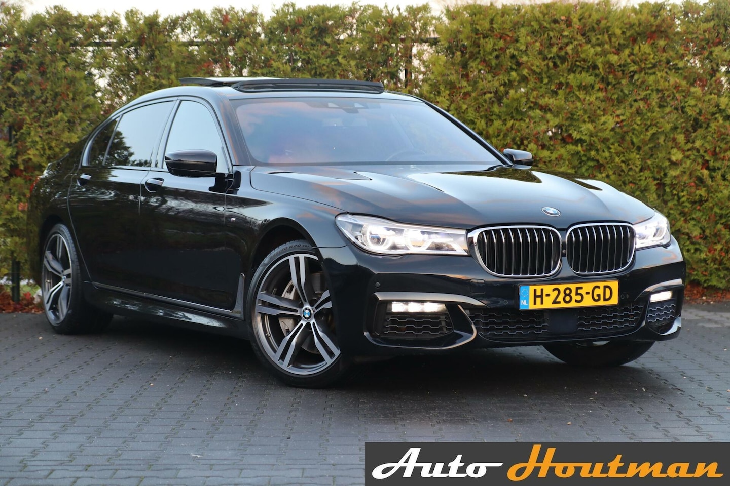 BMW 7-serie - 750Li xDrive 449 Pk M-pakket High Executive VIP Full options|Leder|Panodaken|Massage stoel - AutoWereld.nl