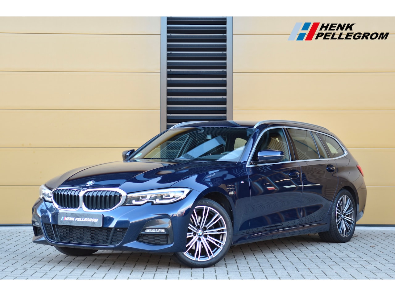 BMW 3-serie Touring - 320i High Executive Edition * M Sportpakket * HIFI * Stoelverwarming * Leder * LED * - AutoWereld.nl