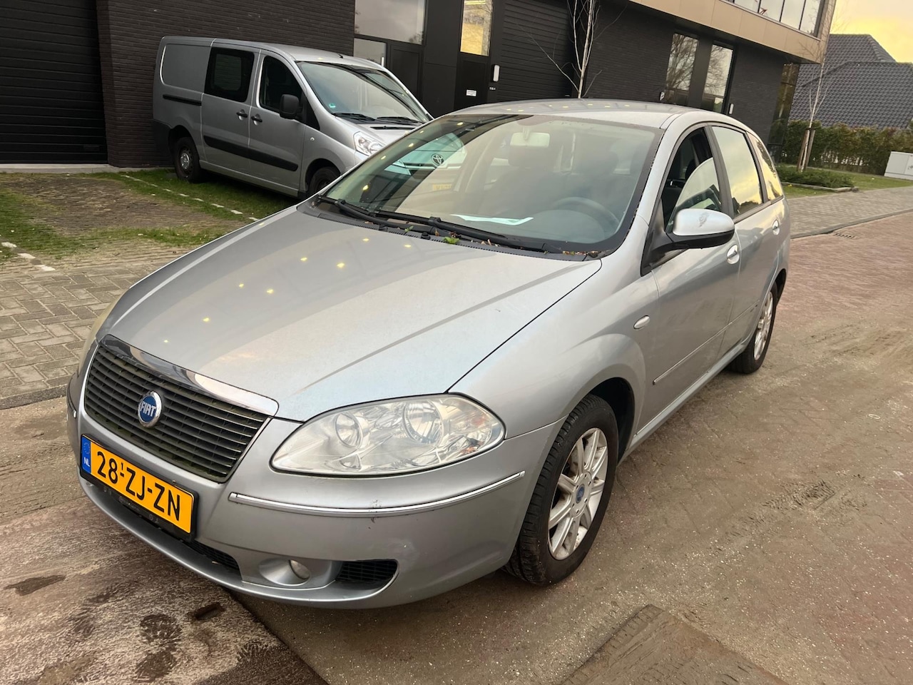 Fiat Croma - 1.8-16V Dynamic 1.8-16V Dynamic - AutoWereld.nl