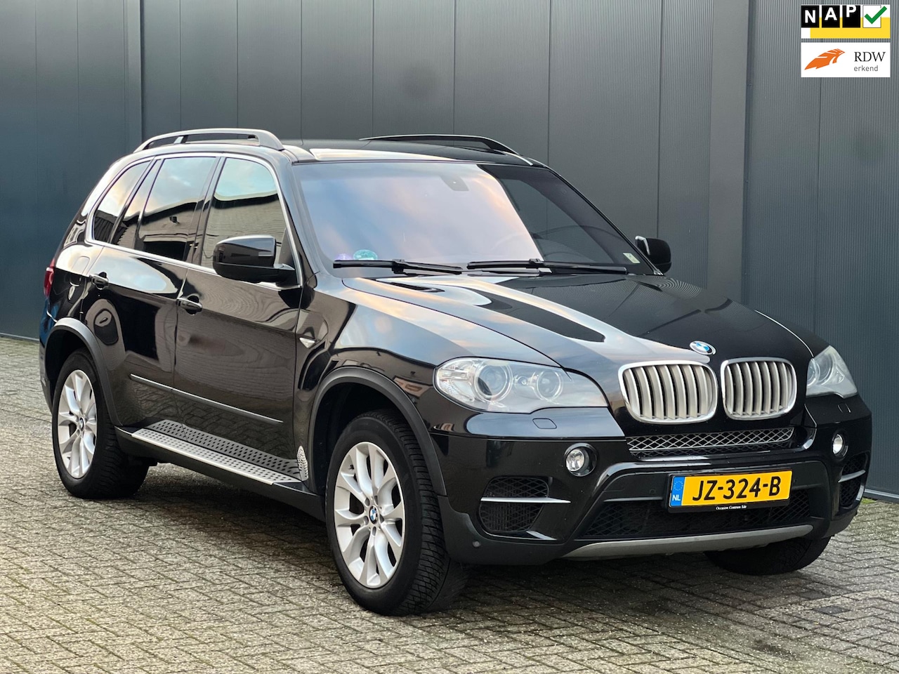 BMW X5 - XDrive50i Facelift|7Pers|Memory|StoelVW|Netjes!! - AutoWereld.nl