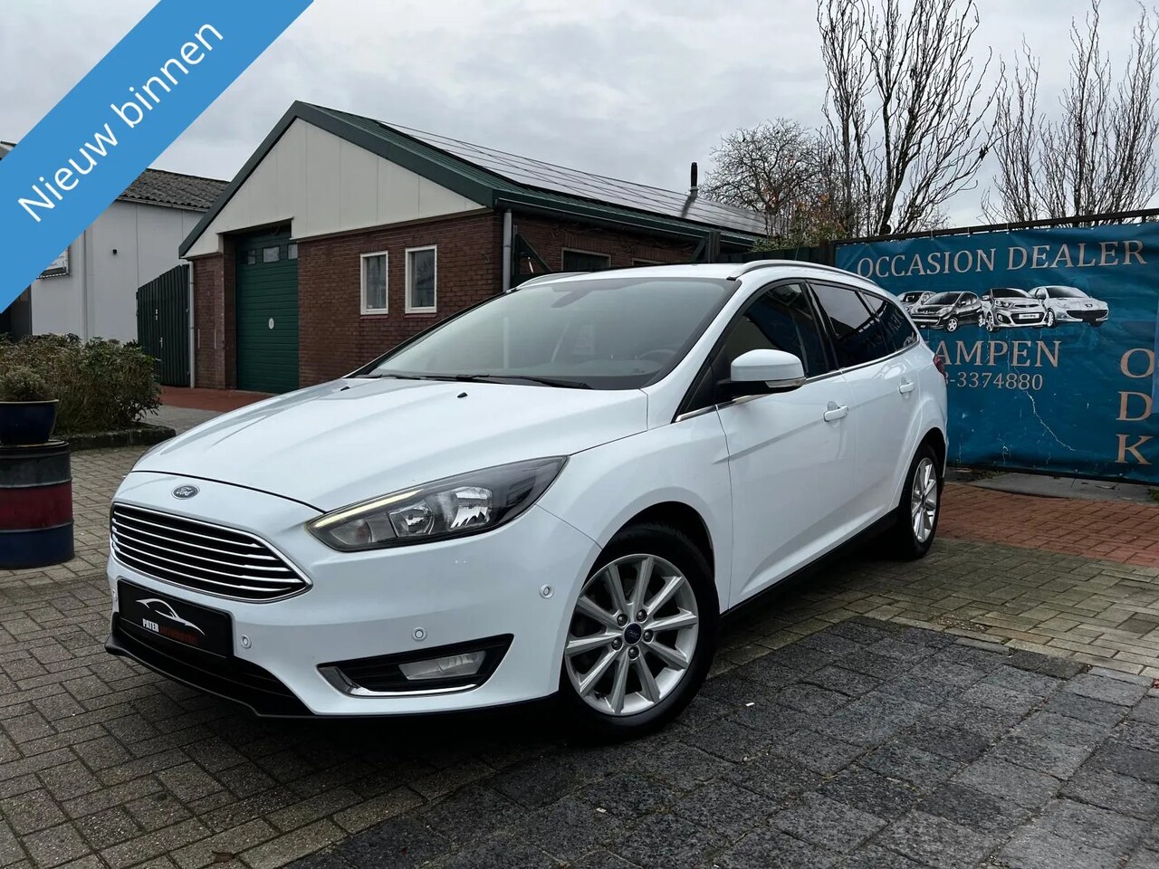 Ford Focus Wagon - 1.0 Titanium NWE DISTRIBUTIE|Apple Carplay|360* PDC|Keyless entry|Privacy-Glass - AutoWereld.nl