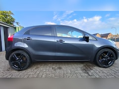 Kia Rio - 1.2 CVVT Rio