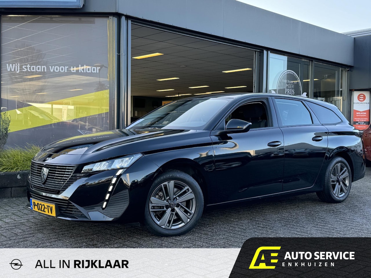 Peugeot 308 SW - 1.2 PureTech Active Pack Black Edition EINDE JAAR AKTIE SUPER MOOIE 308  | NL-auto | Carpl - AutoWereld.nl