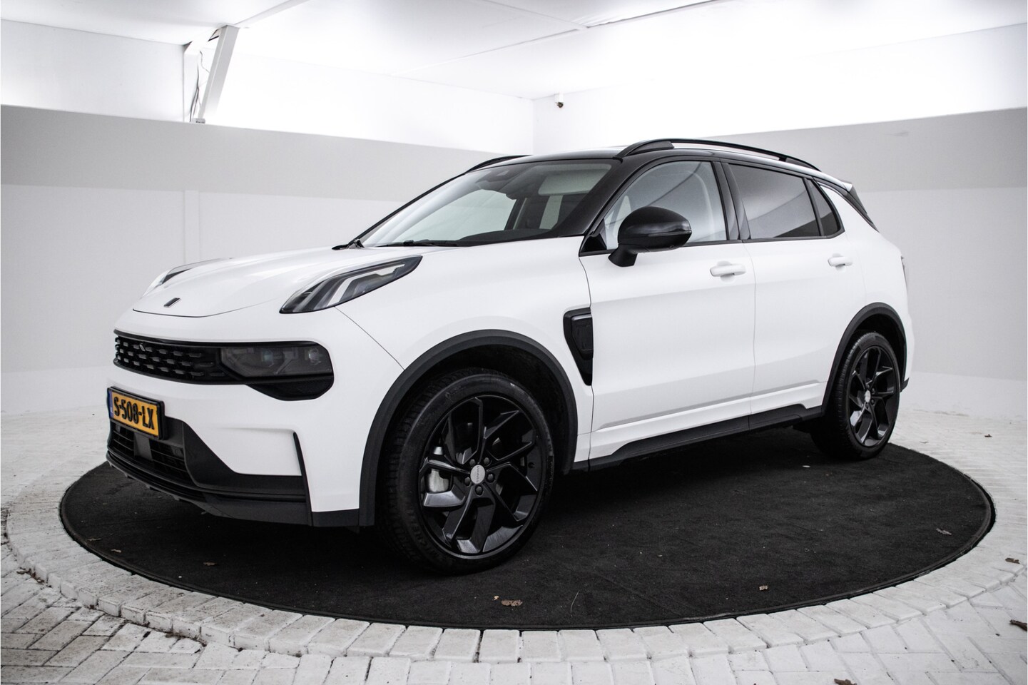 Lynk & Co 01 - 1.5 Leer, Climate, 360 camera, Carwrap etc. - AutoWereld.nl