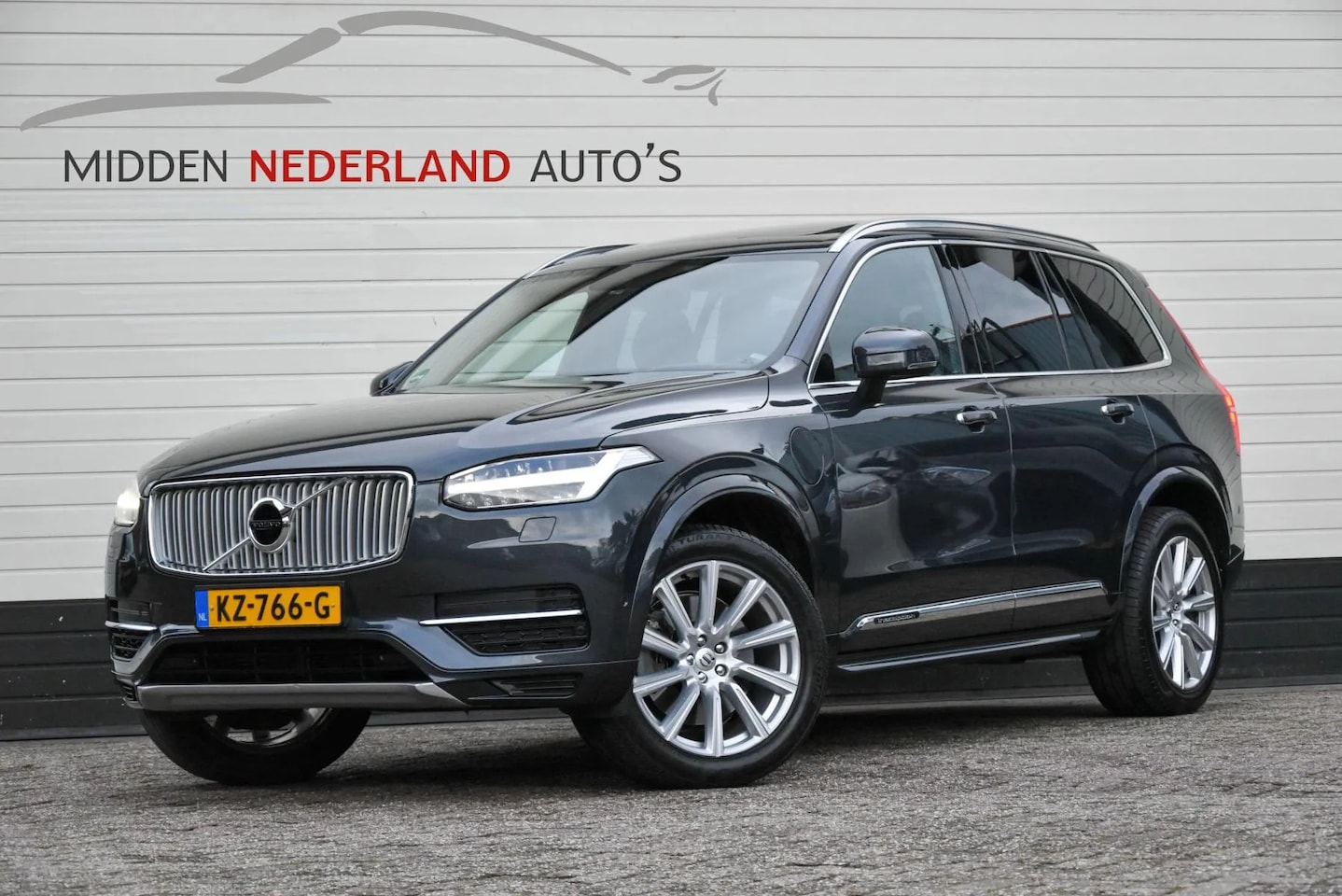 Volvo XC90 - 2.0 T8 Twin Engine Inscription * PANORAMA * HEAD UP * CAMERA * - AutoWereld.nl