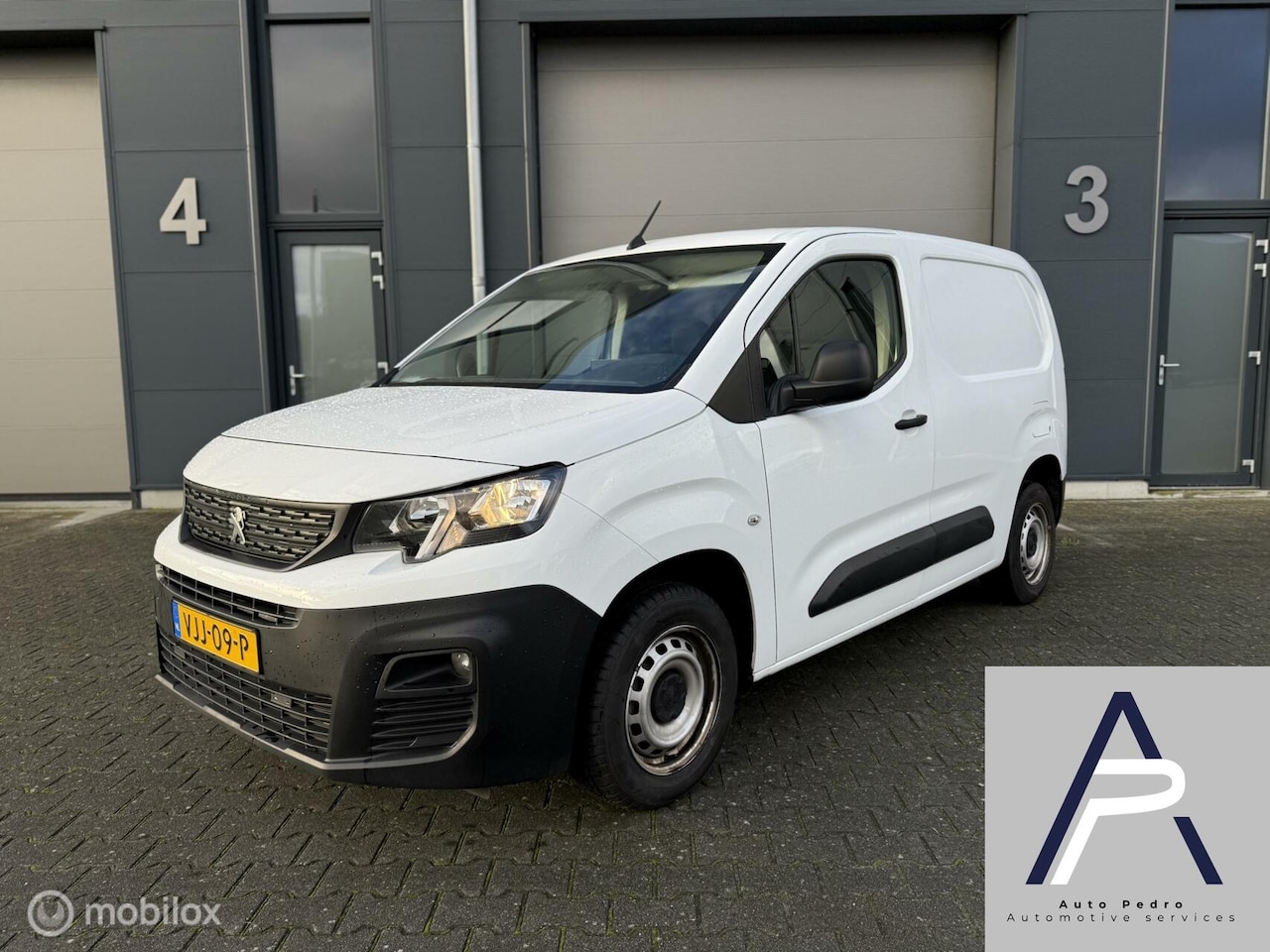 Peugeot Partner - bestel 1.5 BlueHDI Premium 2021 - AutoWereld.nl