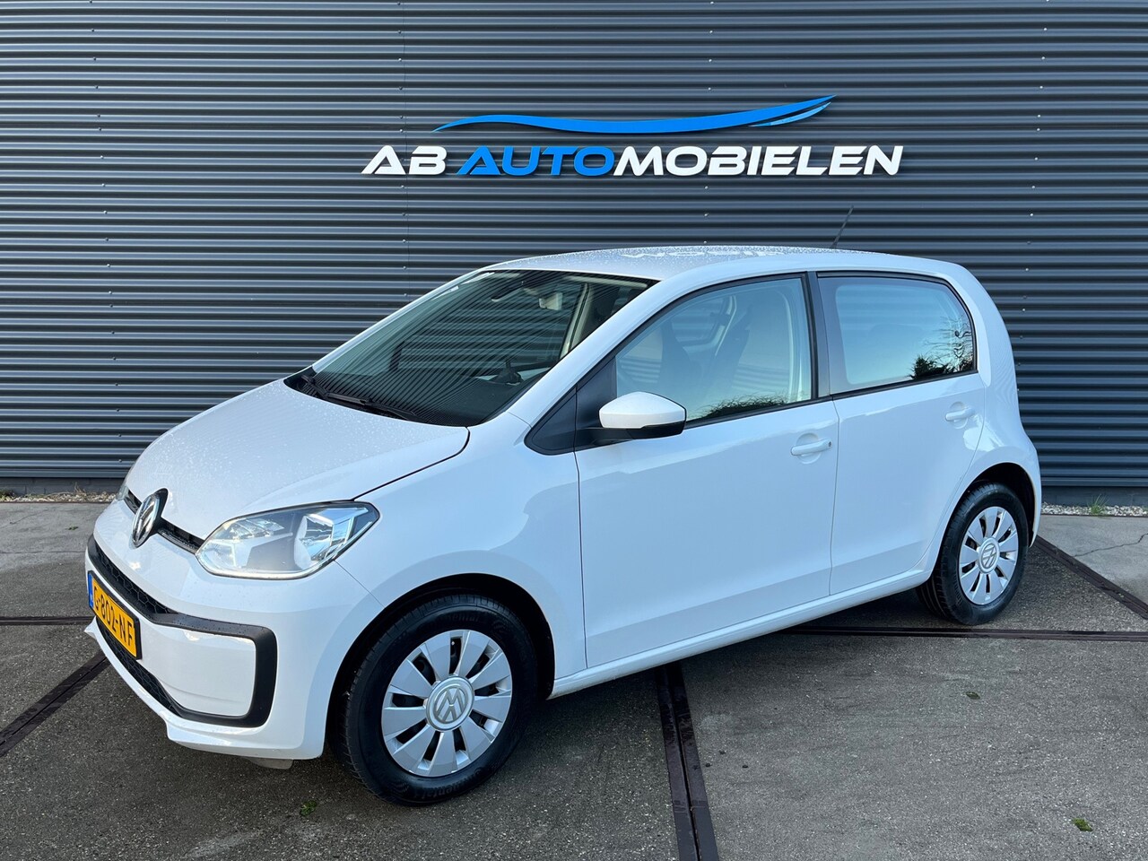 Volkswagen Up! - 1.0 BMT move up! 5 DEURS/ BLUETOOTH/ LED VERL - AutoWereld.nl