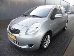 Toyota Yaris - 1.0 VVTI SOL