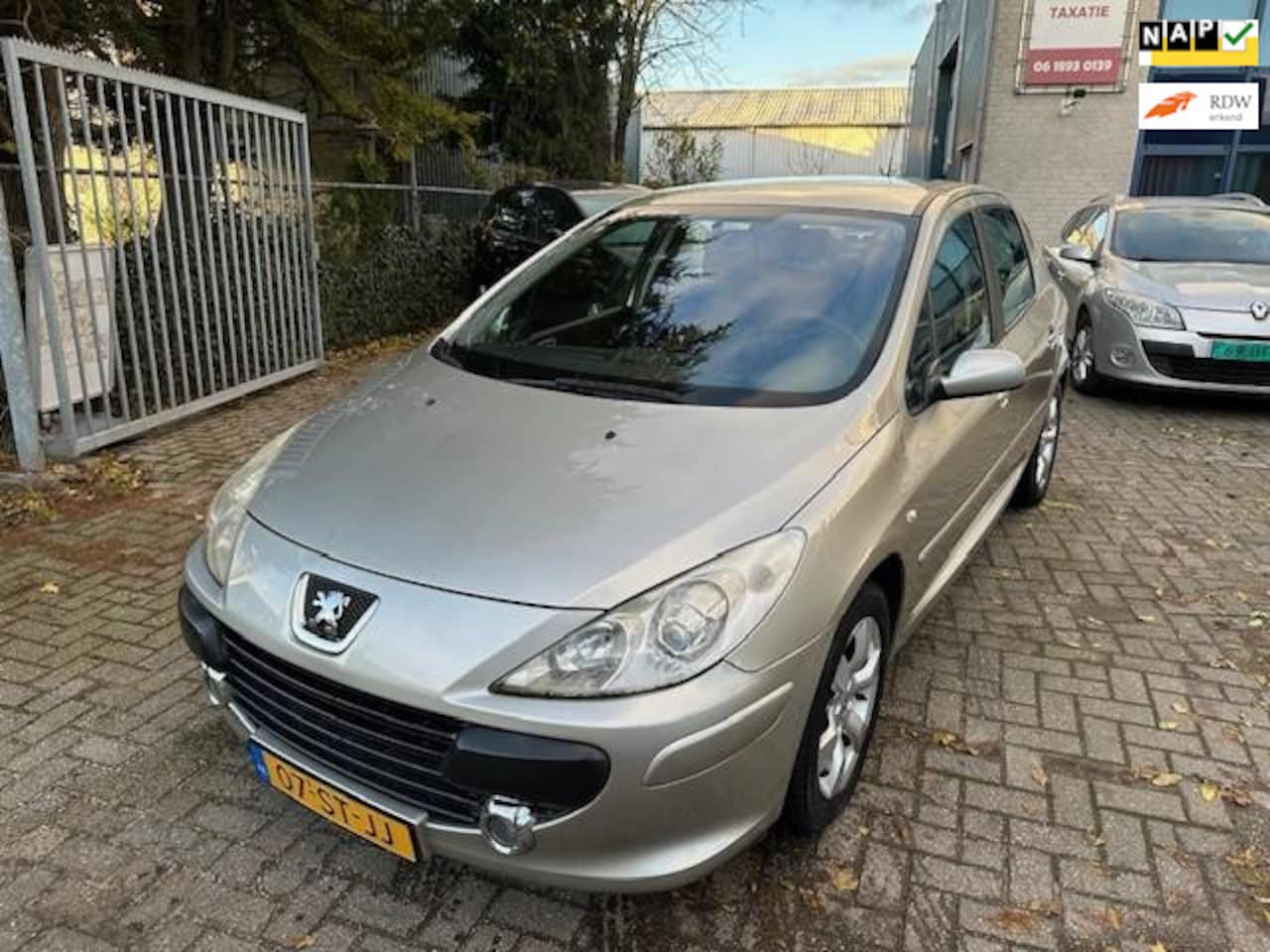 Peugeot 307 - 2.0-16V XS 2.0-16V XS, Apk 11/2025, Trekhaak, Clima - AutoWereld.nl