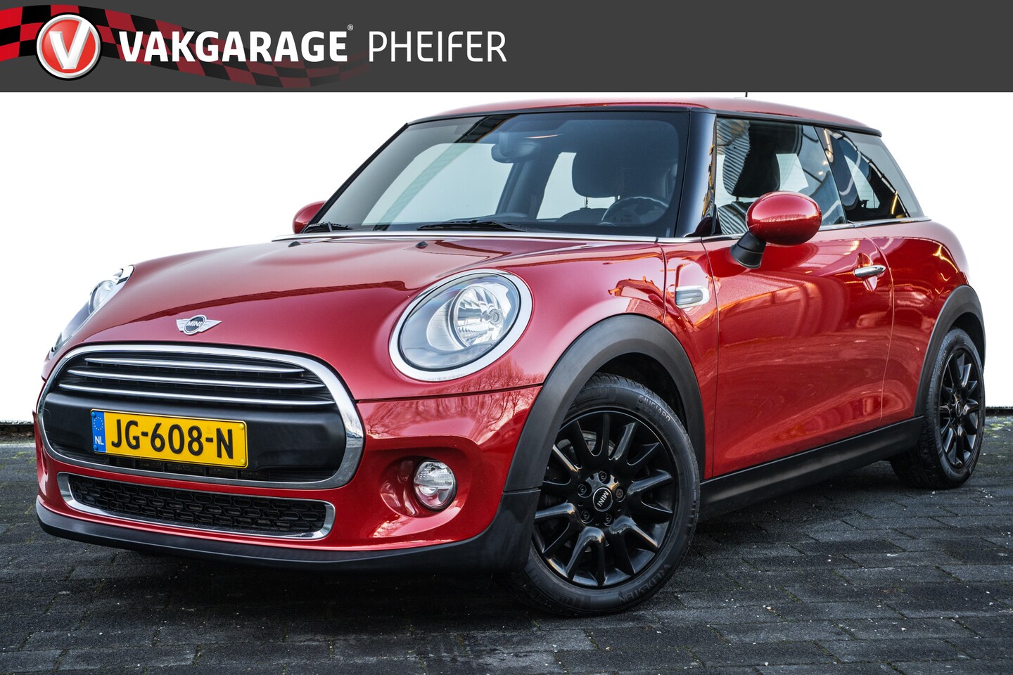 MINI One - Mini 1.2 Business Aut. Full map navigatie/ Airco/ Cruise control/ Tel. bluetooth - AutoWereld.nl