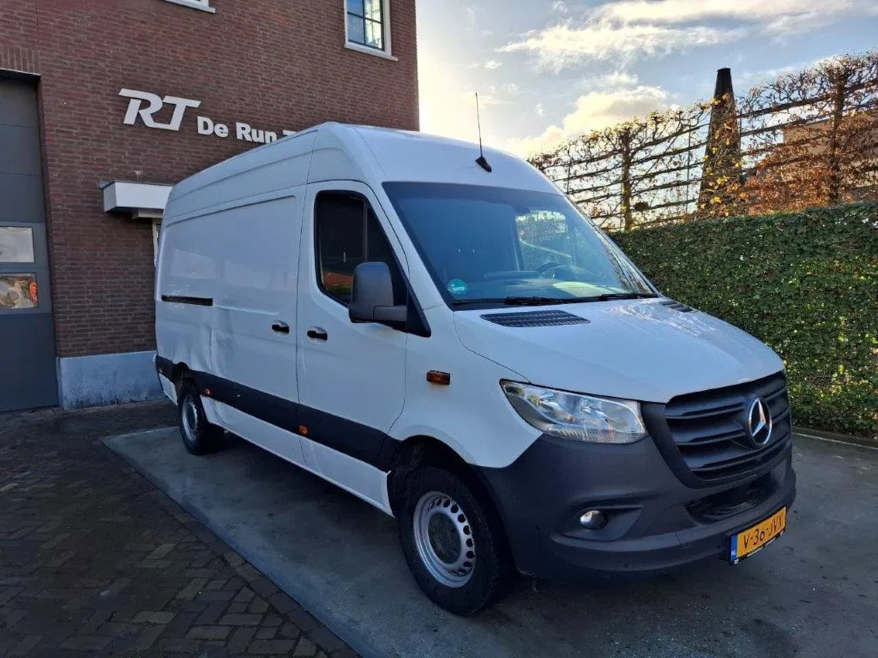 Mercedes-Benz Sprinter - Sprinter 317 CDI / H2 - L2 - AutoWereld.nl