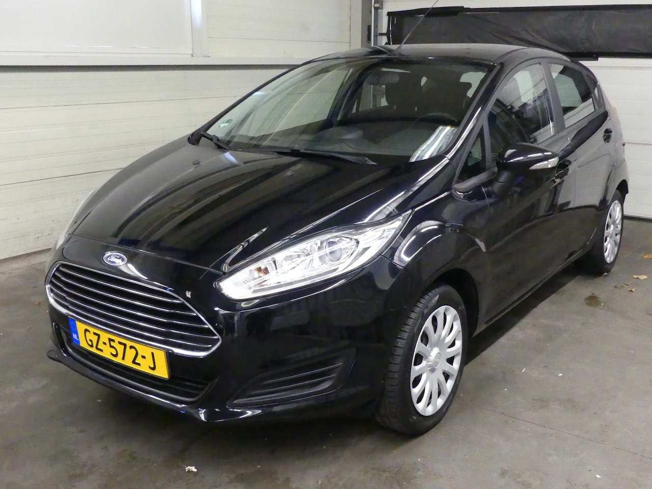 Ford Fiesta - 1.0 Style - Airco - 5 deurs - Netjes Onderhouden - AutoWereld.nl