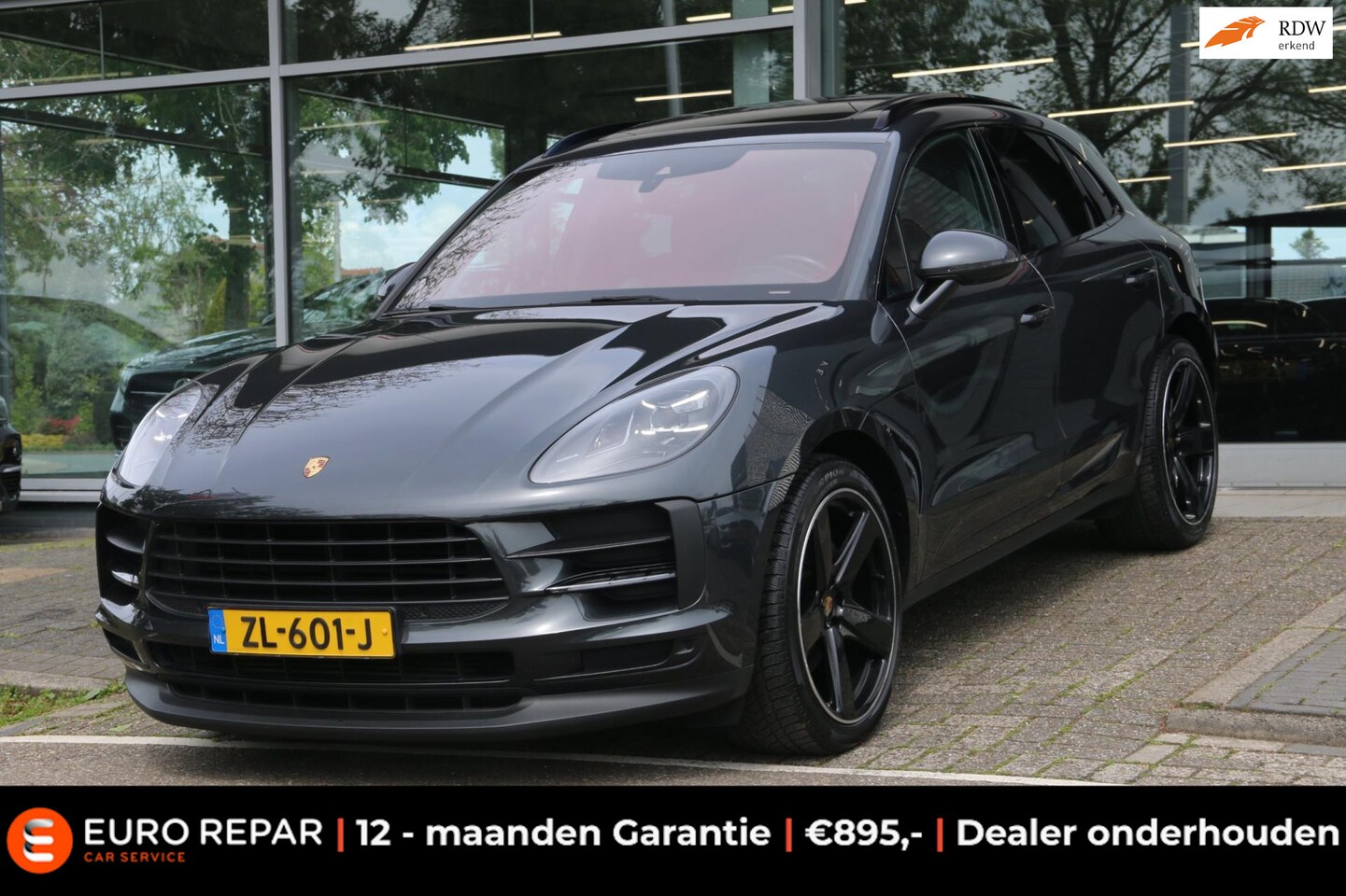 Porsche Macan - 2.0 DEALER OND. PANO-DAK LUCHTVERING TREKHAAK! - AutoWereld.nl