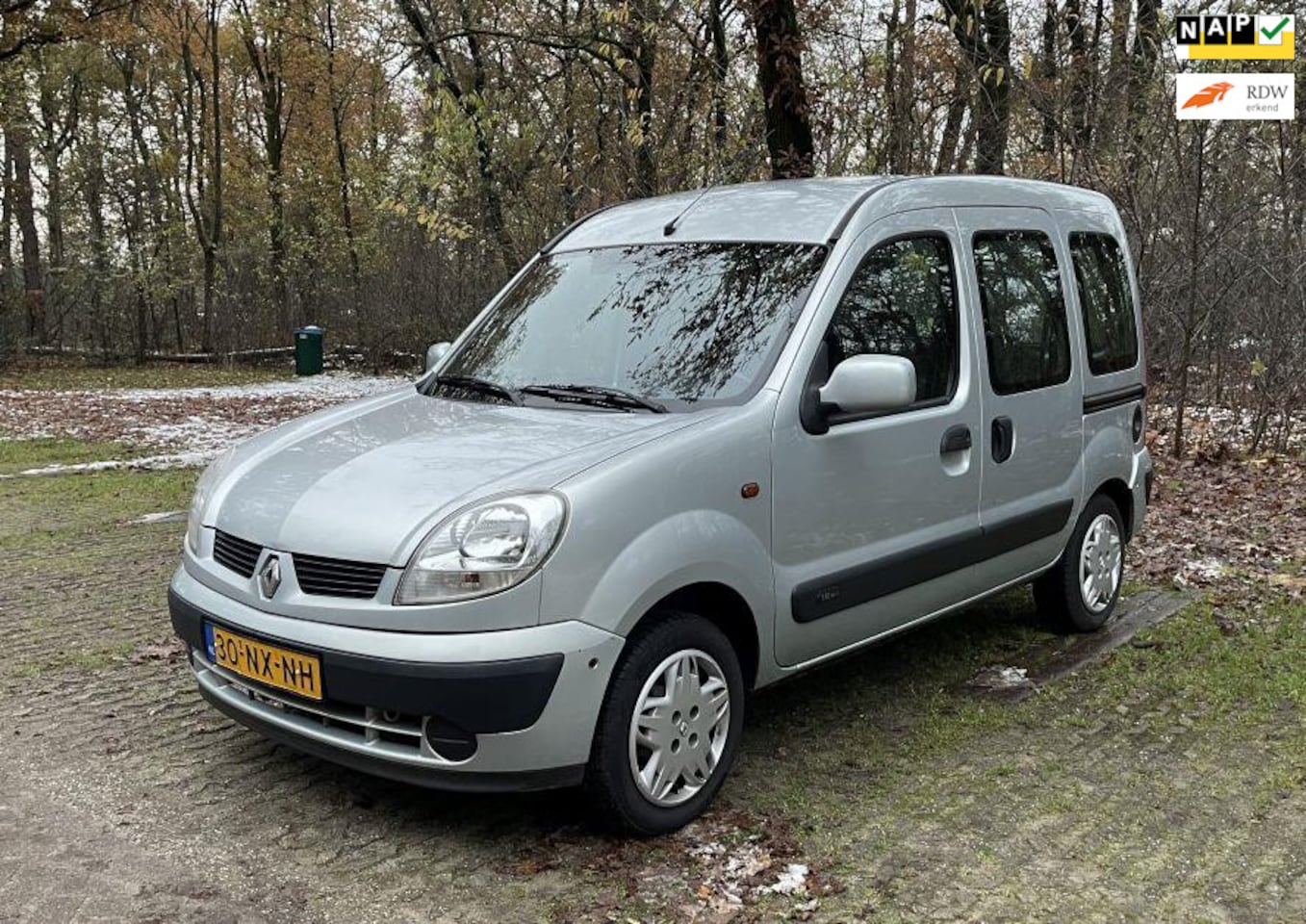 Renault Kangoo - 1.6-16V Nieuwe APK Inruil is mogelijk - AutoWereld.nl