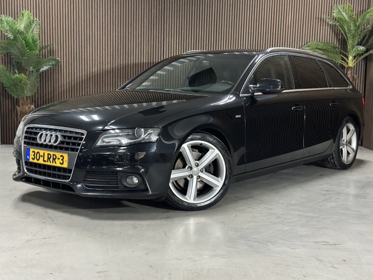 Audi A4 Avant - 1.8 TFSI S edition S- LINE - AutoWereld.nl